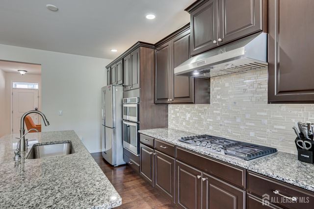 14 Hyacinth Lane, Monroe, NJ 08831