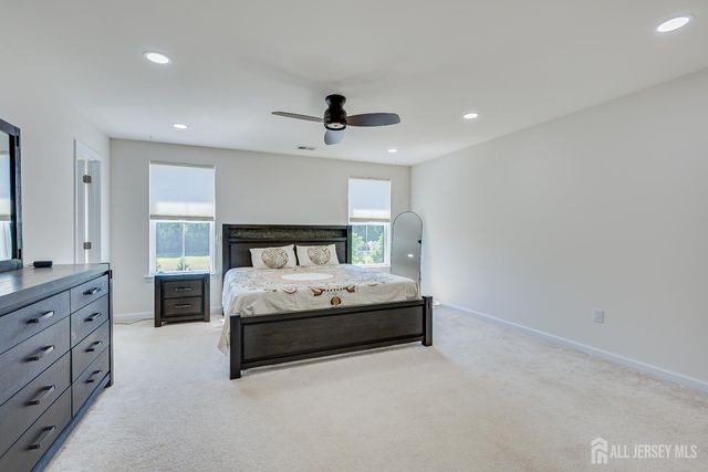 14 Hyacinth Lane, Monroe, NJ 08831