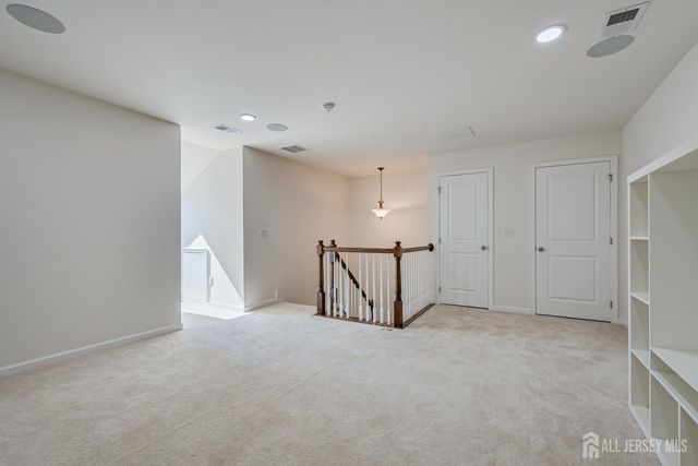 14 Hyacinth Lane, Monroe, NJ 08831
