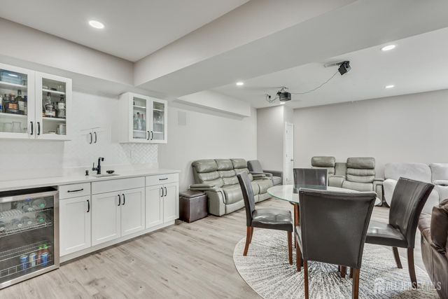 14 Hyacinth Lane, Monroe, NJ 08831