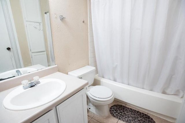 12668 Windsor Village Drive 2668, Houston, TX 77071