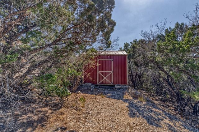 416 Canyon Oaks Dr, Concan, TX 78838