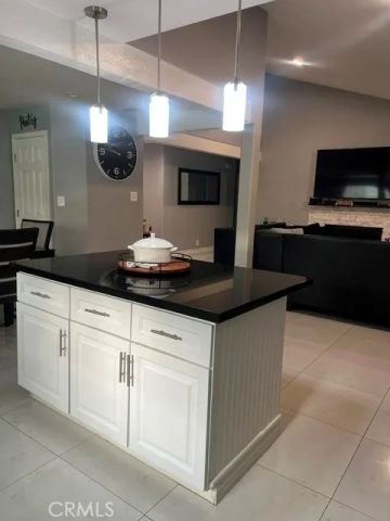 1191 Mountain View, Colton, CA 92324