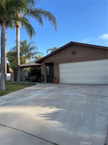 1191 Mountain View, Colton, CA 92324