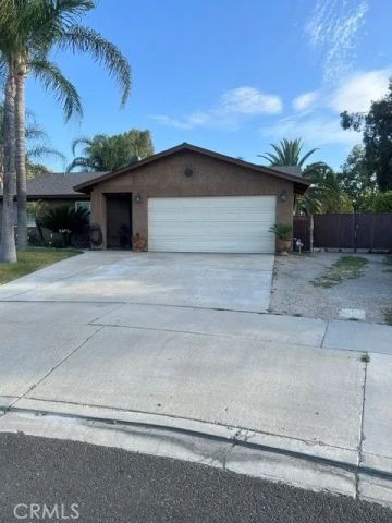 1191 Mountain View, Colton, CA 92324