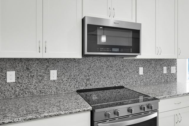 726 Margaritaville Avenue, Daytona Beach, FL 32124