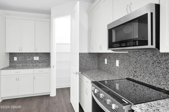 726 Margaritaville Avenue, Daytona Beach, FL 32124