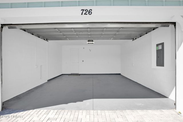 726 Margaritaville Avenue, Daytona Beach, FL 32124