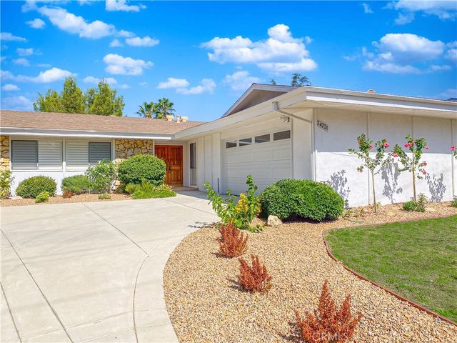 24221 Hatteras Street, Woodland Hills, CA 91367