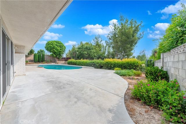 24221 Hatteras Street, Woodland Hills, CA 91367