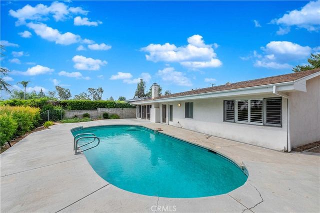 24221 Hatteras Street, Woodland Hills, CA 91367