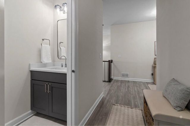 555 N Boulder Ridge DRIVE, Lake Geneva, WI 53147