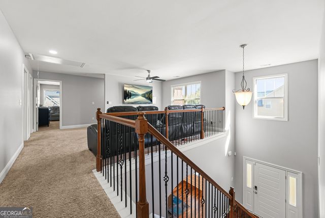 3831 Lake Haven Way, Atlanta, GA 30331