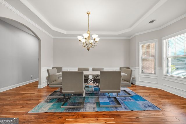 3831 Lake Haven Way, Atlanta, GA 30331