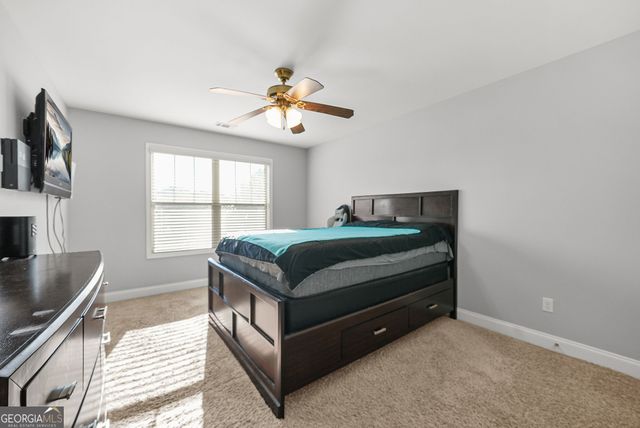 3831 Lake Haven Way, Atlanta, GA 30331