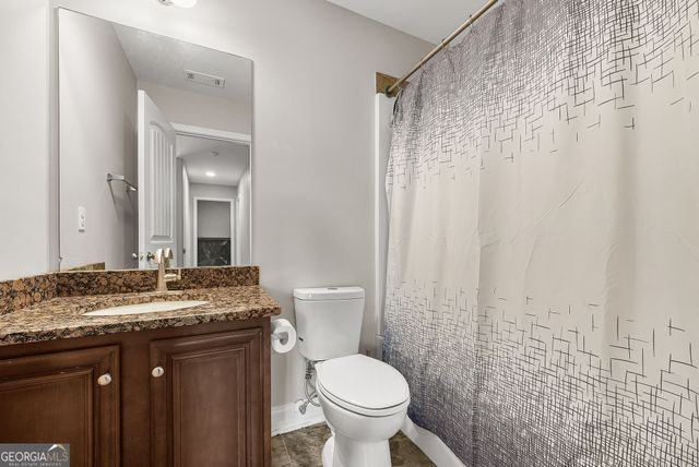 3831 Lake Haven Way, Atlanta, GA 30331