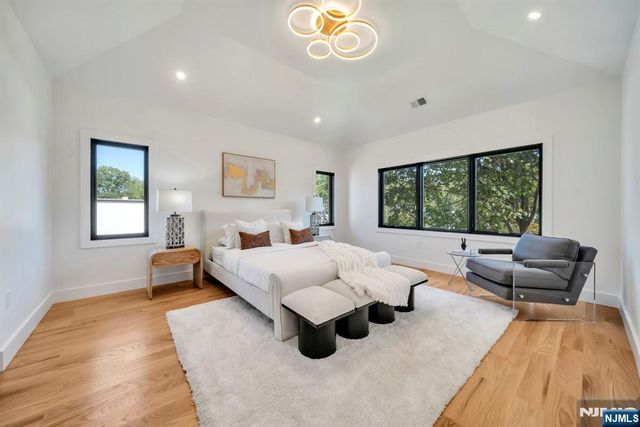 412 Tappan Road, Northvale, NJ 07647