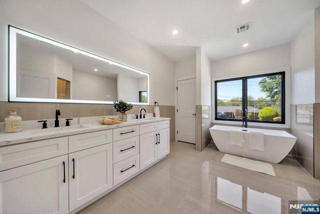 412 Tappan Road, Northvale, NJ 07647