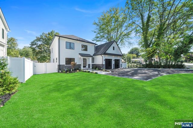 412 Tappan Road, Northvale, NJ 07647