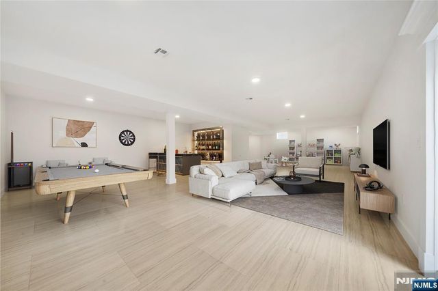 412 Tappan Road, Northvale, NJ 07647