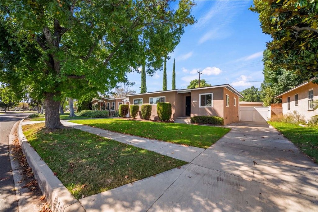 5835 E Adderley Drive, Long Beach, CA 90808 — photo 3