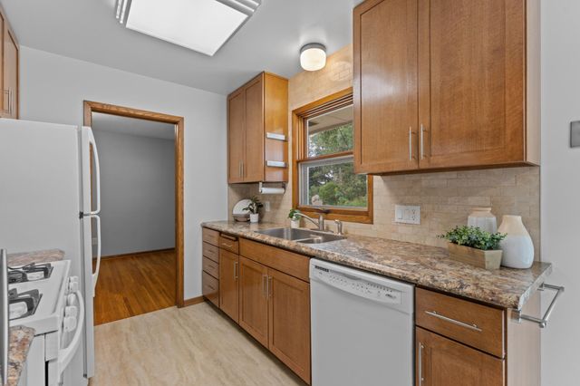 2342 11th Avenue NW, Rochester, MN 55901