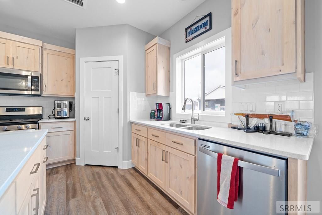 Image 12 of property listing at 760 Regency Lane, Idaho Falls, ID 83402