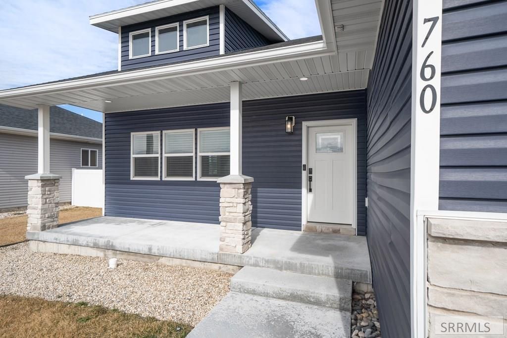 Image 3 of property listing at 760 Regency Lane, Idaho Falls, ID 83402