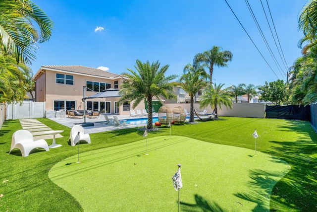 10616 Wheelhouse Circle, Boca Raton, FL 33428
