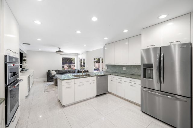 10616 Wheelhouse Circle, Boca Raton, FL 33428