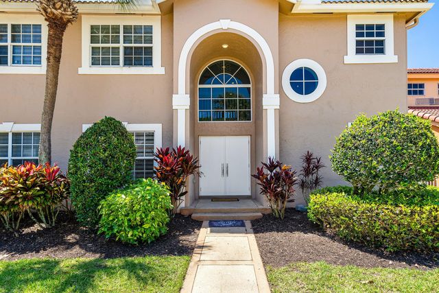 10616 Wheelhouse Circle, Boca Raton, FL 33428