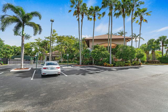 10616 Wheelhouse Circle, Boca Raton, FL 33428