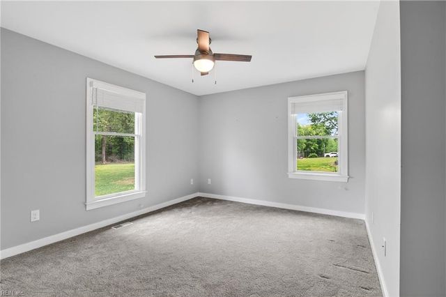7998 Roaring Springs RD, Gloucester, VA 23061