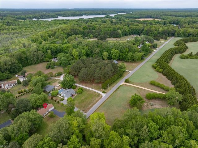 7998 Roaring Springs RD, Gloucester, VA 23061