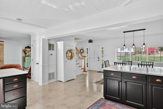101 BARNSTORMER CIR, Louisa, VA 23093
