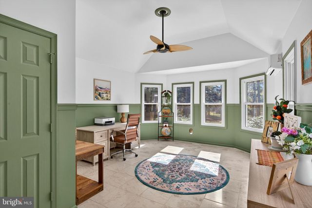 101 BARNSTORMER CIR, Louisa, VA 23093