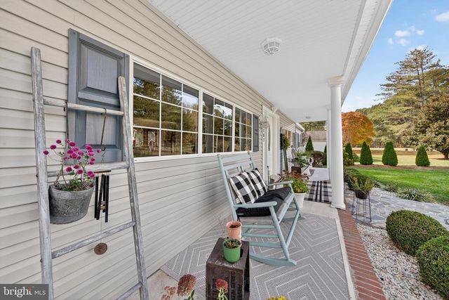 101 BARNSTORMER CIR, Louisa, VA 23093