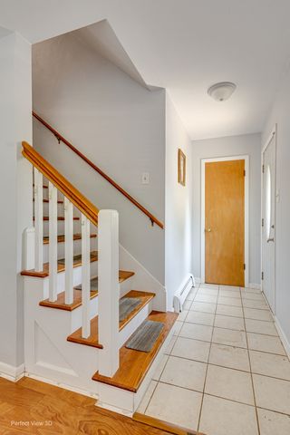 935 N Webster Street, Naperville, IL 60563