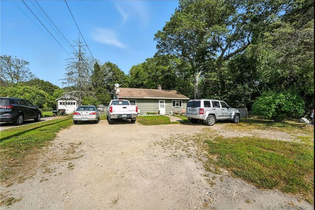 1907 Kingstown Road, South Kingstown, RI 02879