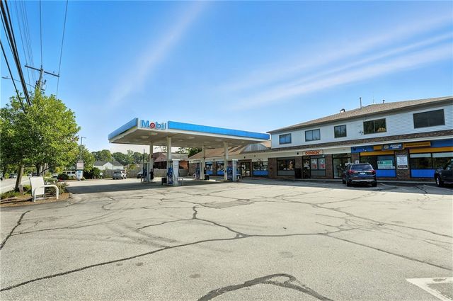 1907 Kingstown Road, South Kingstown, RI 02879