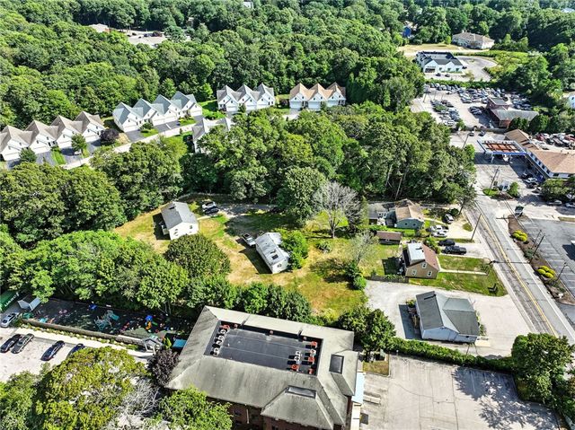 1907 Kingstown Road, South Kingstown, RI 02879