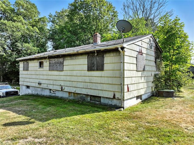 1907 Kingstown Road, South Kingstown, RI 02879