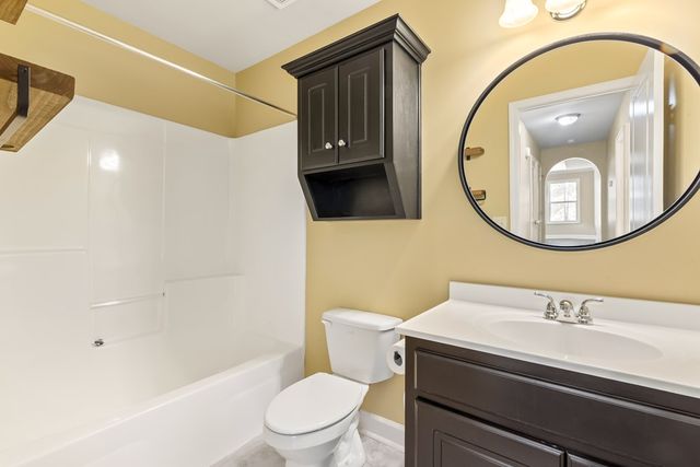 239 Bougainvillea Cir, Dothan, AL 36301