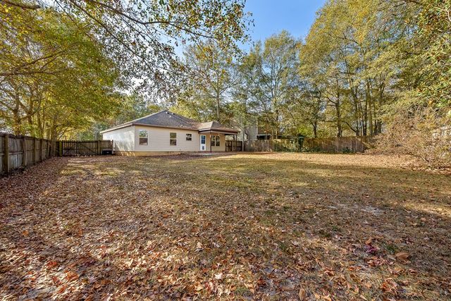 239 Bougainvillea Cir, Dothan, AL 36301