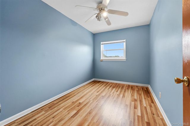 4230 E Tremont Avenue, Bronx, NY 10465