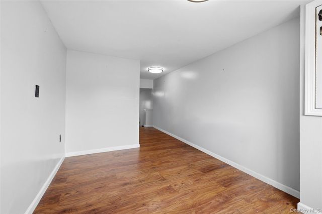 4230 E Tremont Avenue, Bronx, NY 10465