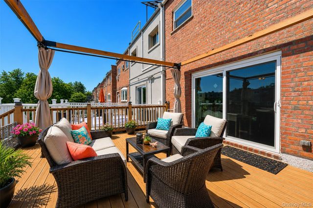 4230 E Tremont Avenue, Bronx, NY 10465