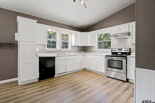 3826 W Highway 11, Daingerfield, TX 75638