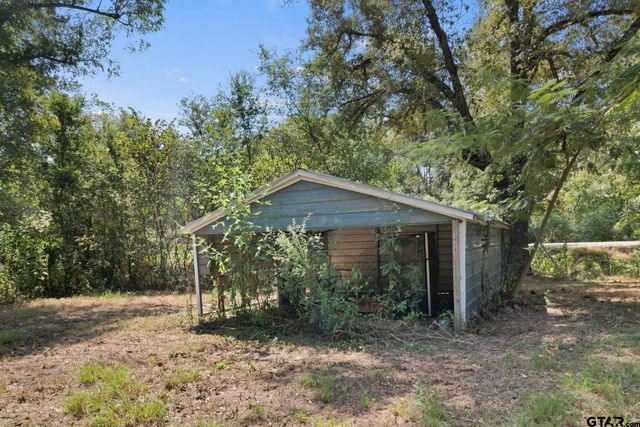 3826 W Highway 11, Daingerfield, TX 75638