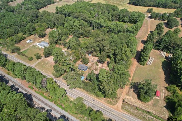 3826 W Highway 11, Daingerfield, TX 75638